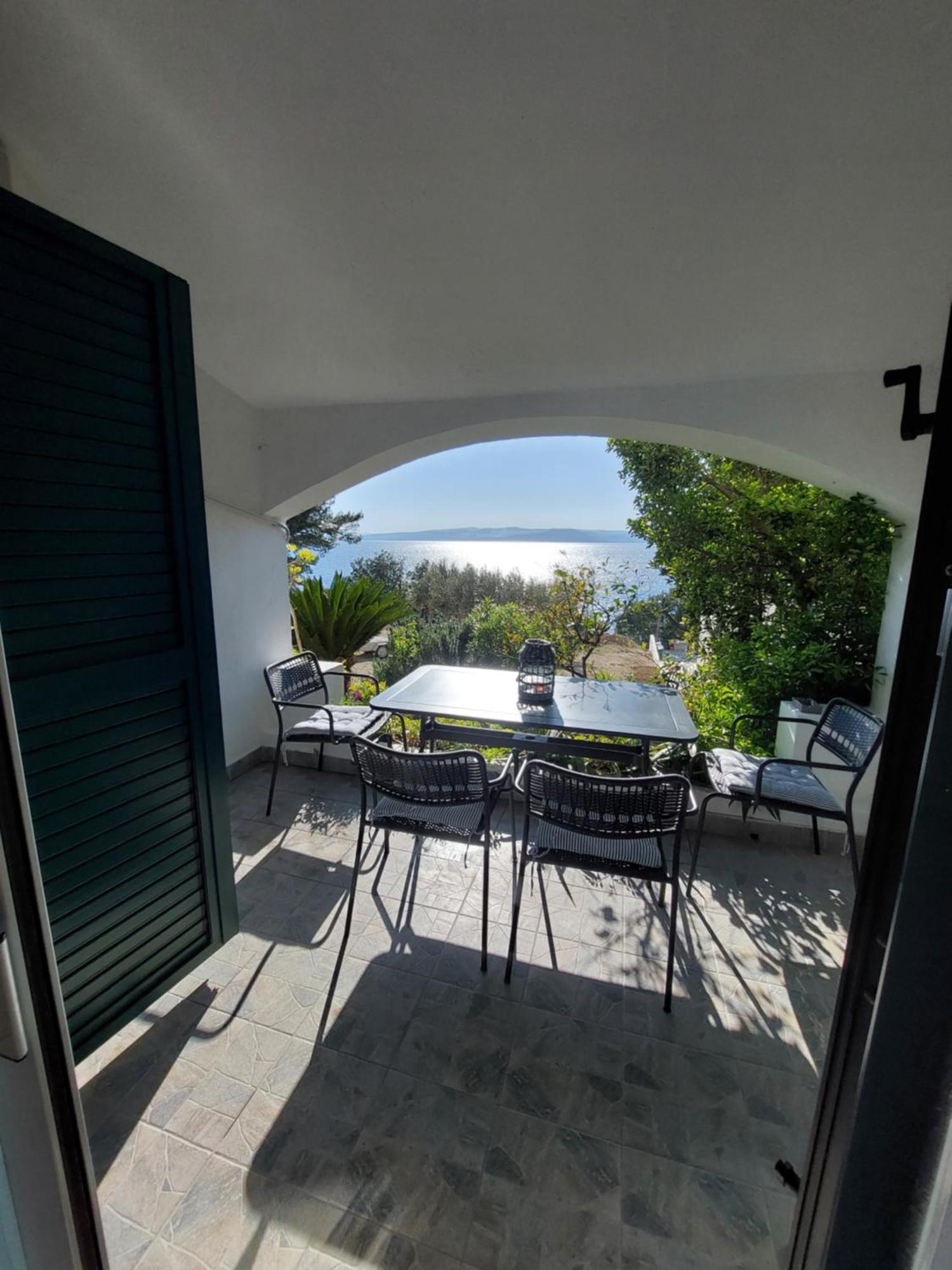 Villa Bratus Promajna Εξωτερικό φωτογραφία